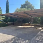 Villaimmersanellecollinetoscane * Pescia Romana