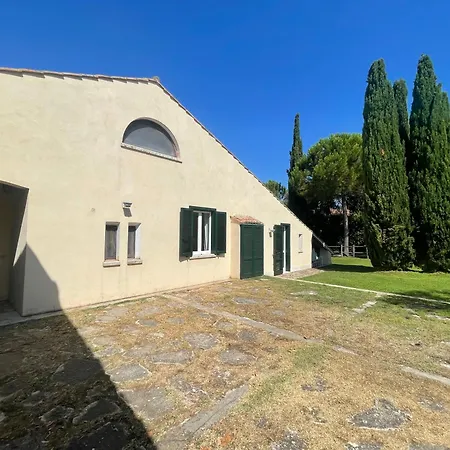 Villaimmersanellecollinetoscane *