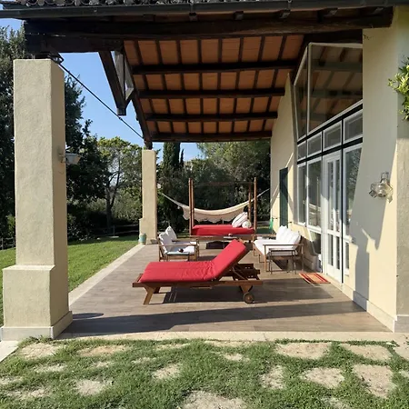 Villaimmersanellecollinetoscane *